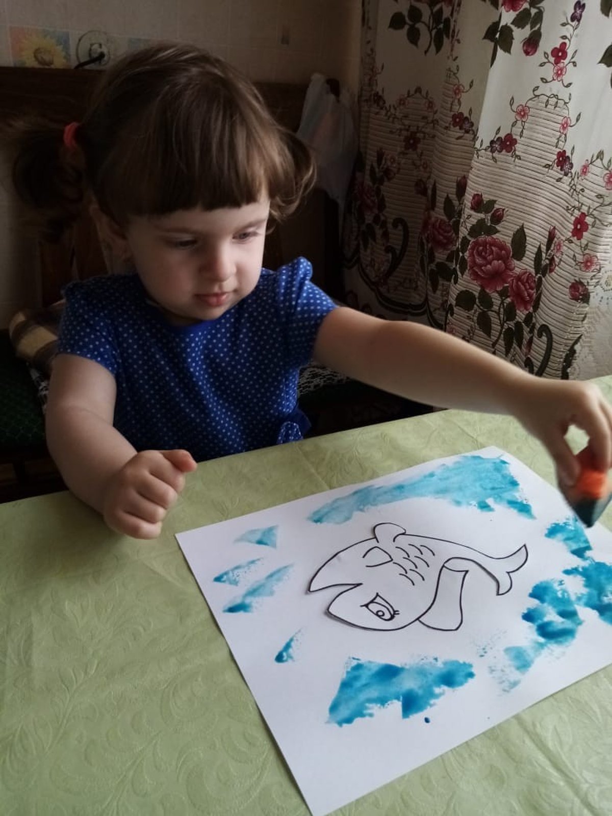Рисование губкой в детском саду